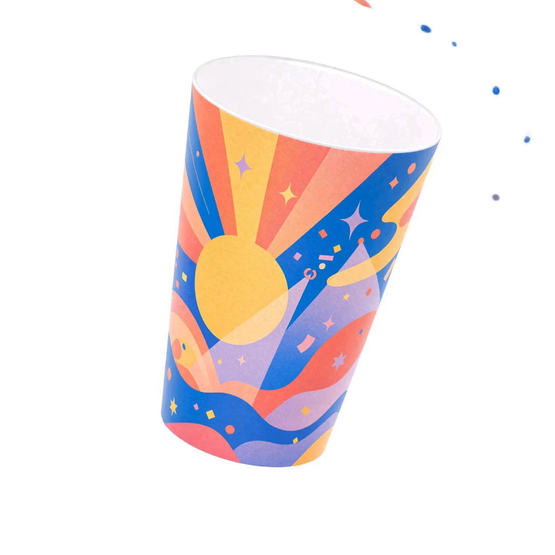 Gobelet réutilisable givré entièrement imprimé en quadri, décor festif avec soleil, rayons et confettis